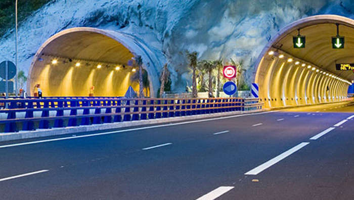Tunel z oświetleniem Philips 