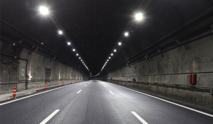 Sterowanie oświetleniem tuneli
