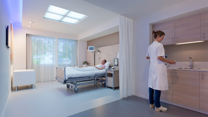 HealWell firmy Philips Lighting to kompletny system oświetleniowy do sal pacjentów, który poprawia efektywność pracy personelu