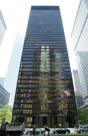 Seagram Building, Nowy York, widok od frontu