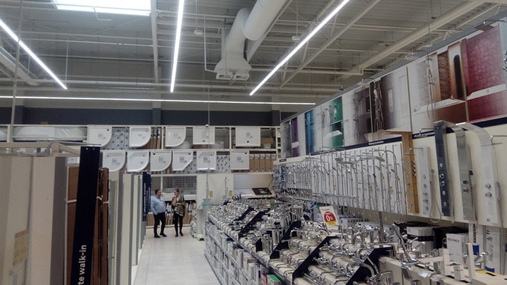 oświetlenie supermarketu